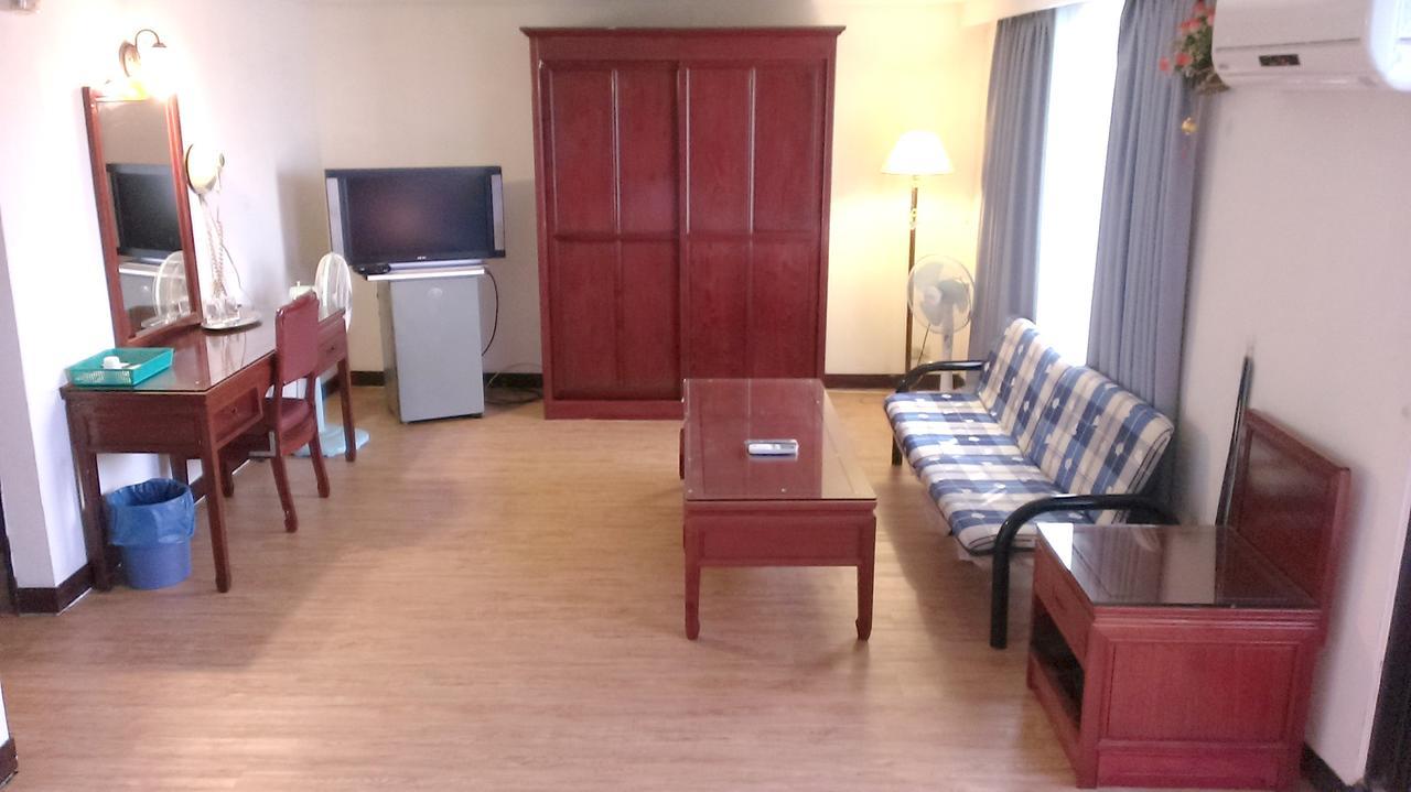 Galaxy Hotel Taichung Luaran gambar